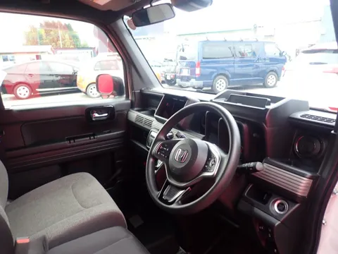 Honda N-VAN Plus Style
