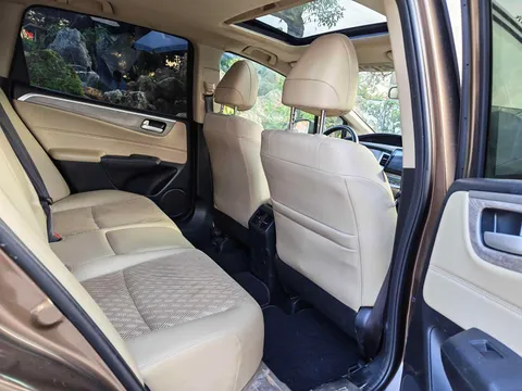 Honda Jade