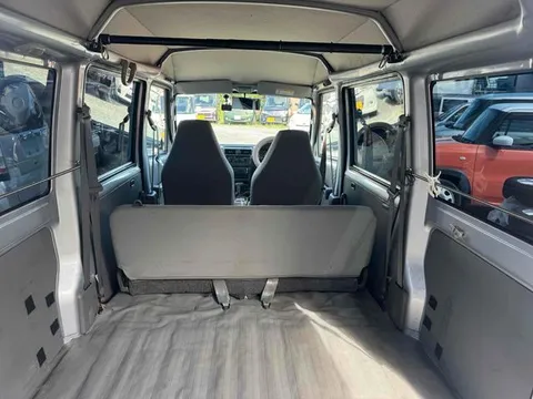 Mitsubishi Minicab Van