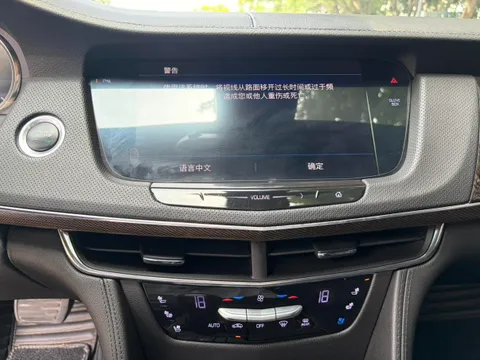 Cadillac CT6