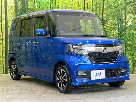 Honda N-BOX Custom