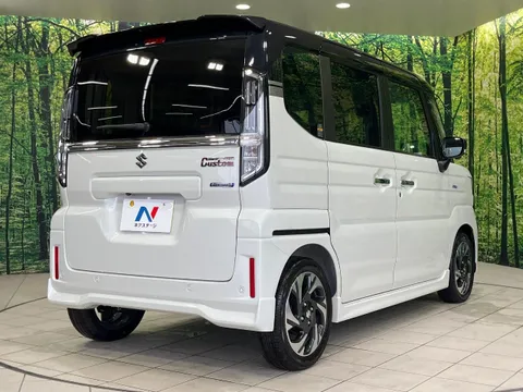 Suzuki Spacia Custom