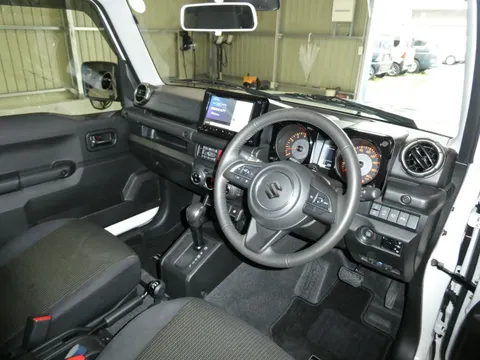 Suzuki Jimny Sierra