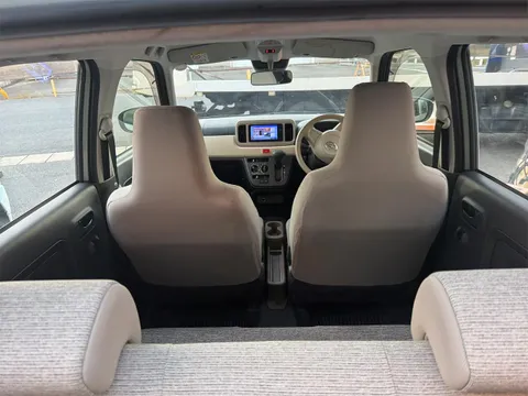 Daihatsu Mira Tocot