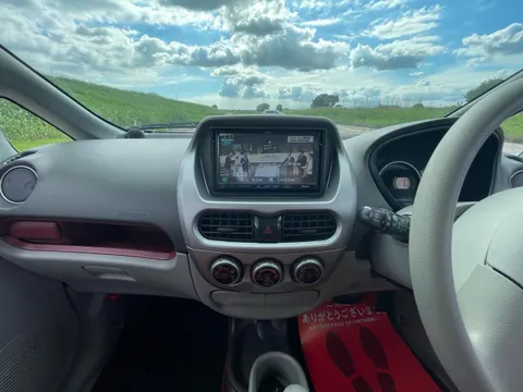 Mitsubishi I