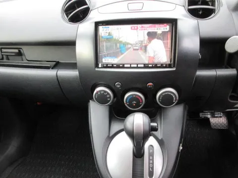 Mazda Mazda2 (Demio)