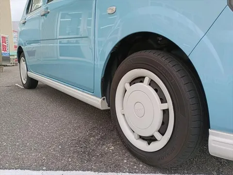 Daihatsu Mira Tocot