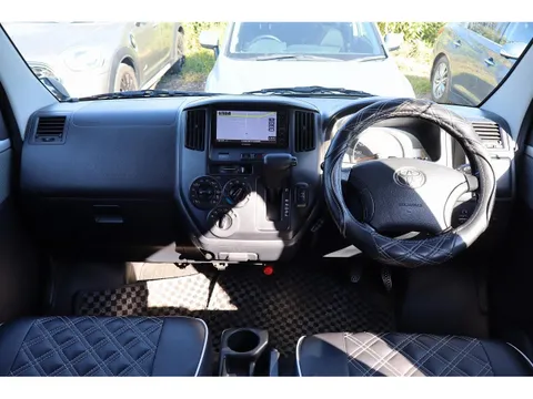 Toyota TownAce Van