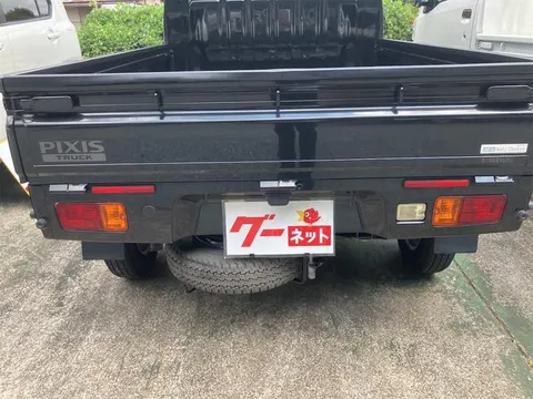 Toyota Pixis Truck