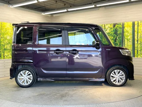 Suzuki Spacia Custom