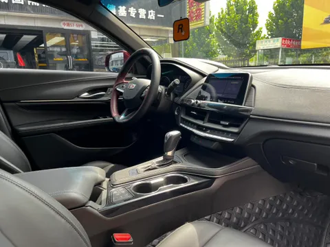 Cadillac CT4
