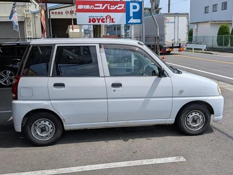 Subaru Pleo