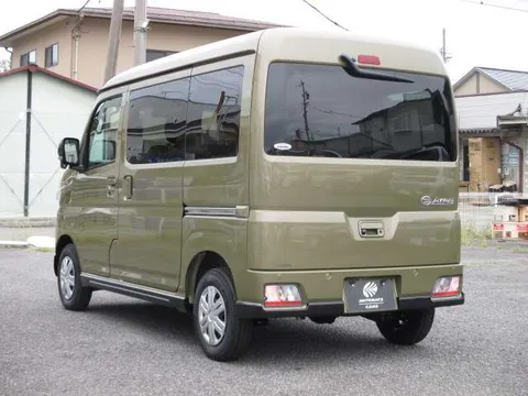 Daihatsu Atrai