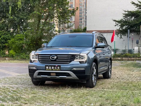 Gac GS8