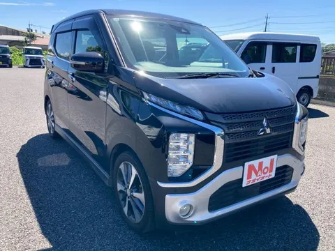 Mitsubishi eK X