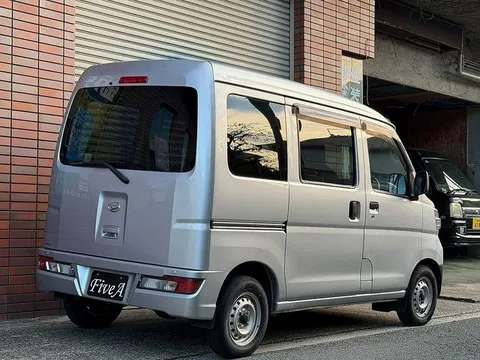 Daihatsu Hijet Cargo