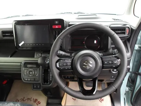 Suzuki Spacia Gear