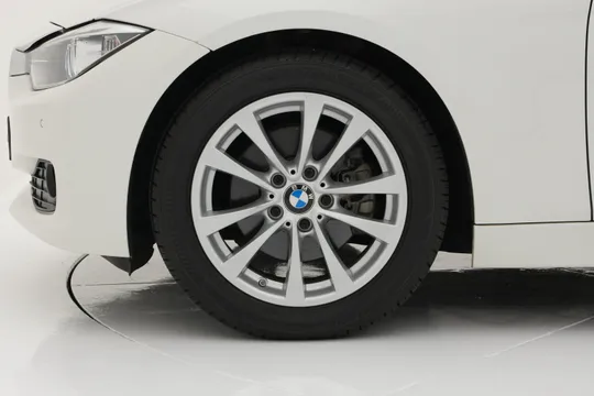BMW BMW