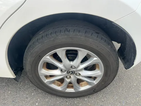 Mazda Mazda2 (Demio)