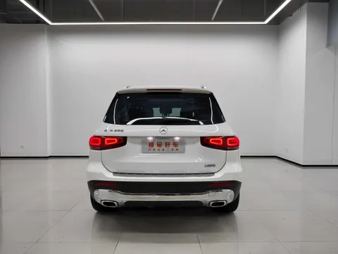 Mercedes-Benz Mercedes-Benz GLB