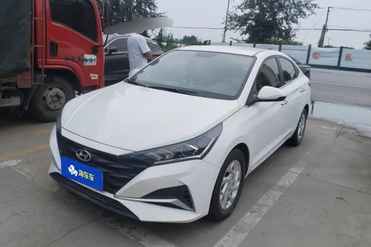 Hyundai Verna