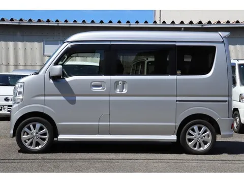 Nissan Clipper Rio