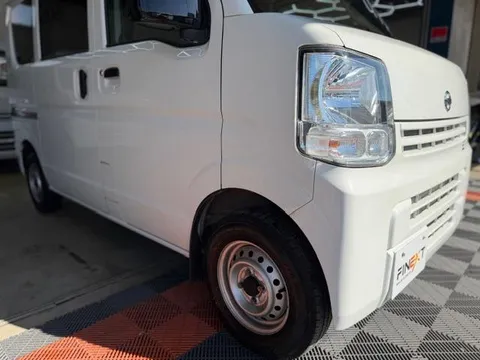 Nissan Clipper