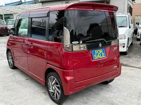 Suzuki Spacia Custom