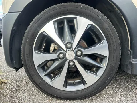 Mitsubishi eK X