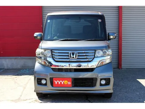 Honda N-BOX Plus Custom