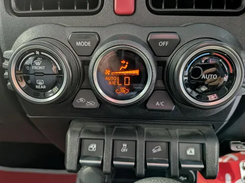 Suzuki Jimny Sierra