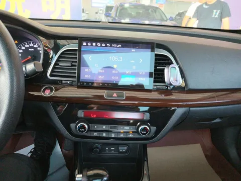 Kia K4