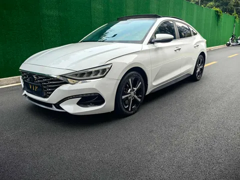 Hyundai Festa