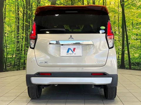 Mitsubishi eK X