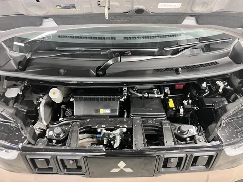 Mitsubishi Delica Mini