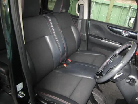 Honda N-BOX Plus Custom