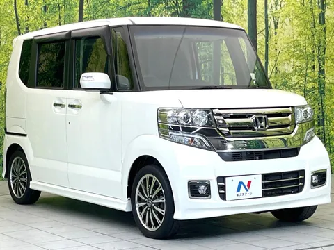 Honda N-BOX Custom
