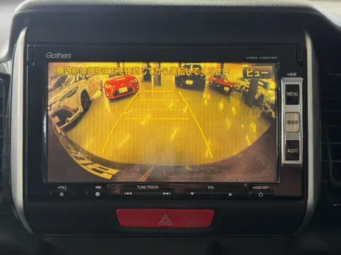 Honda N-BOX Plus Custom