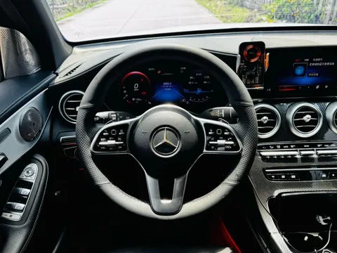 Mercedes-Benz Mercedes-Benz GLC