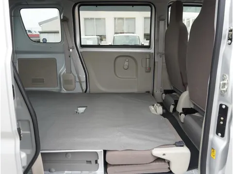 Mitsubishi Minicab Van
