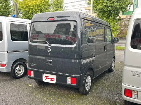 Nissan Clipper