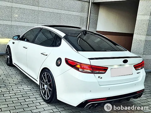 Kia K5