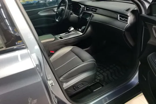Roewe RX5