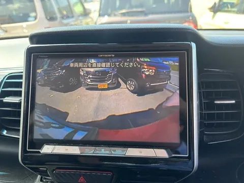 Honda N-BOX Plus Custom