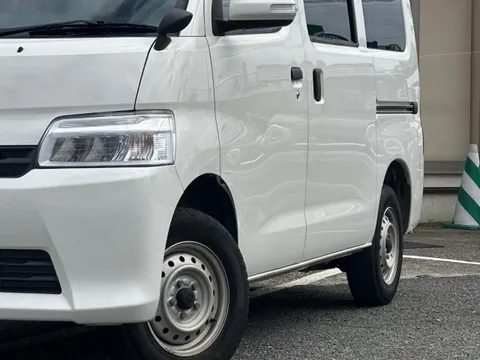 Toyota TownAce Van