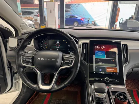 Roewe i6
