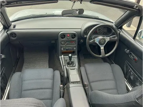 Mazda Eunos Roadster