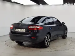Renault SM3