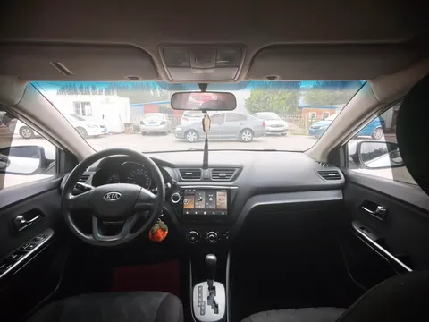 Kia K2