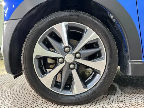 Mitsubishi eK X